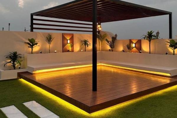 تركيب برجولات خشب مع إضاءة : أفكار جمالية للجلسات الخارجية بالرياض