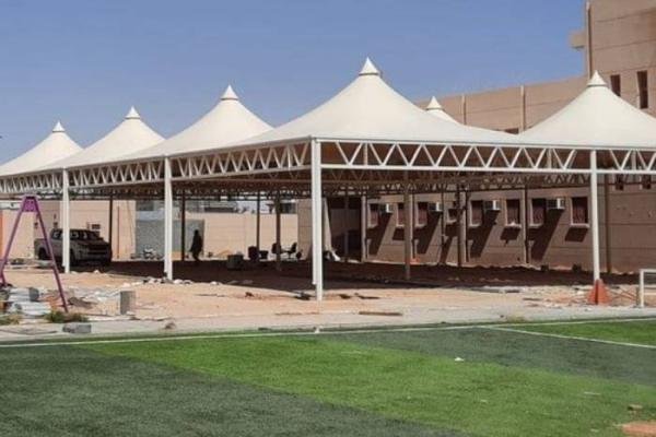 تركيب مظلات في الرياض مزايا مظلات الرمال : لماذا تعد خيار مثالي في المناطق الحارة