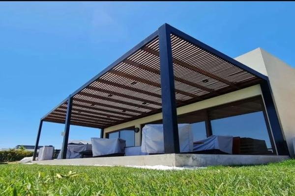 تنسيق حدائق فلل ومظلات مزايا مظلات الرمال : لماذا تعد خيار مثالي في المناطق الحارة