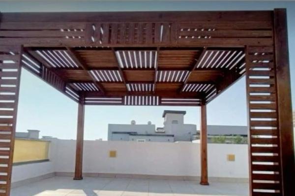 مظلات خشبيه مقابل مظلات سيارات أخرى: أيها يوفر حماية أفضل؟