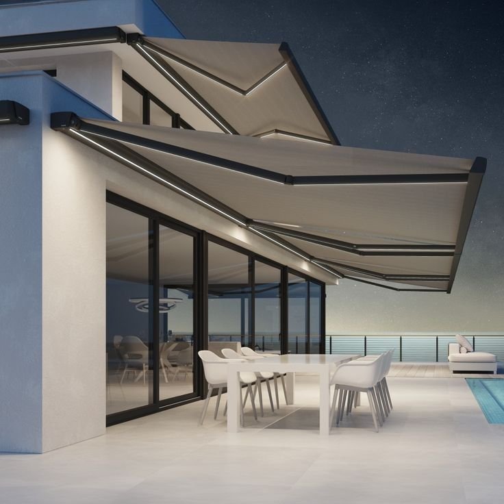 مظلات في حي الروضة