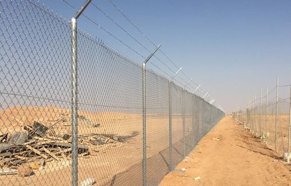 مقاول شبوك بحفر الباطن متخصص في الشبوك الزراعية والأمنية.